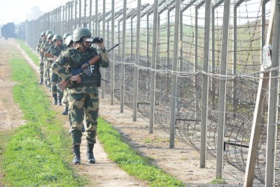Pakistan violates ceasefire yet again on LoC