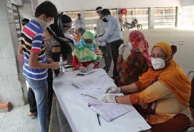 UP govt slashes Covid testing rates