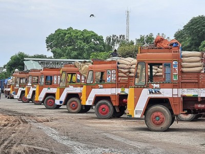 India's Dec merchandise exports slips by 0.80% YoY