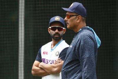 4th Test: Aus opt to bat; Natarajan, Sundar debut for India
