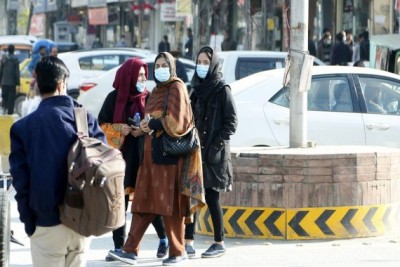 Beijing restricts residents from leaving city