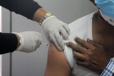 Beneficiary dies after taking vaccine in K'taka, report awaited