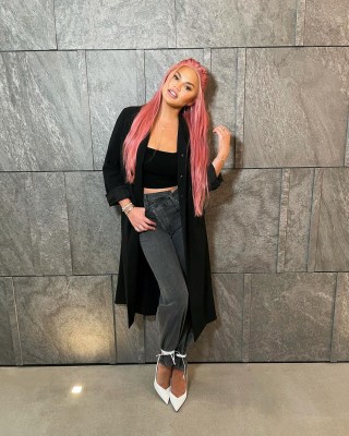 Chrissy Teigen teases new hair colour