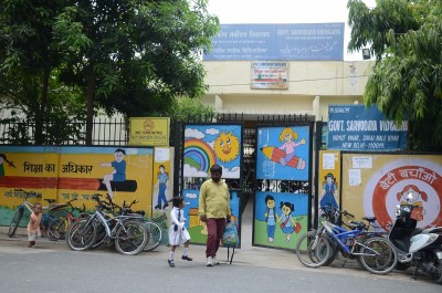 Delhi schools to reopen from Monday, parents still hesitant