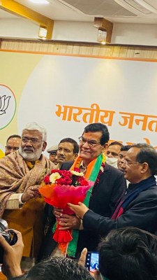 Ex-IAS officer Arvind Sharma nominated to UP Vidhan Parishad