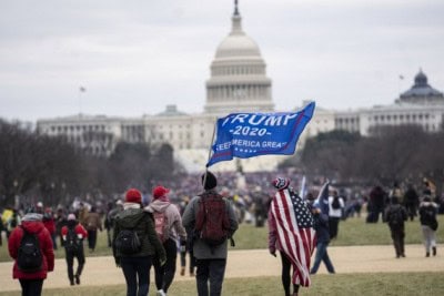 How did the pro Trump mob waltz into US Capitol?