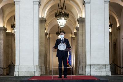 Italian PM wins confidence vote ahead of Senate test
