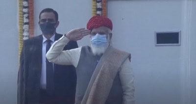 PM leads nation in paying tributes to martyrs at National War Memorial