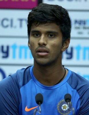 Sundar emerges as a balancing option after he bats, bowls at nets
