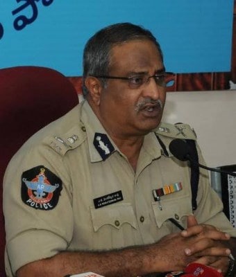 Suspended AP IPS officer cries foul, alleges govt harassment