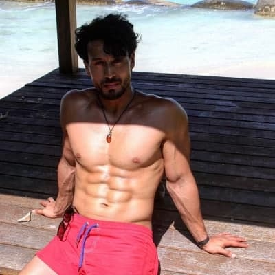 Tiger Shroff wants 2021 to heal the planet