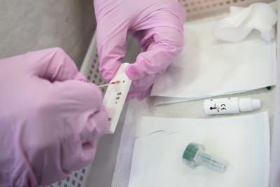 Blood tests offer early indicator of severe Covid: Study