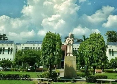 Court dismisses Jamia's plea against police brutality on students