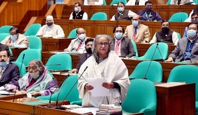 Despite oppn propaganda, B'desh will march forward: Hasina