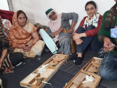 Gul Panag visits Ghazipur border to show solidarity