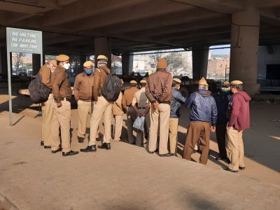 Heavy police deployment at Tikri border ahead of 'chakka jam'