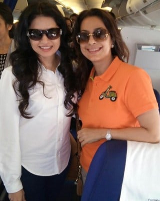 Juhi Chawla, Bhagyashree share BFF moments on Instagram