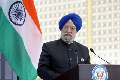 Leverage growing air traffic for robust aircraft leasing industry: Puri
