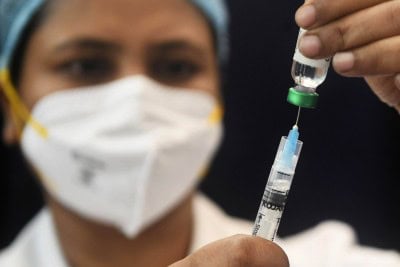 Negligence in vax drive: 1 mobile number for hundreds of Corona warriors in MP