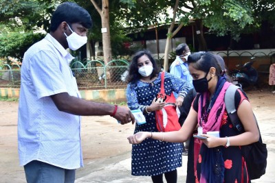 New Covid cases in Karnataka dip to 328