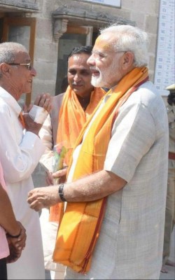 Old friend of PM Modi, Haribhai Aadhunik passes away at 88