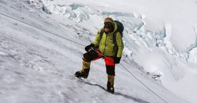Pak Army choppers fail to locate missing climber on K2