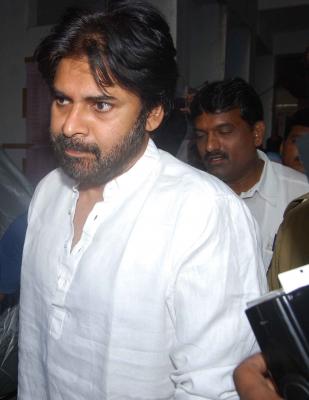 'Pawan Kalyan must choose between BJP and steel plant'