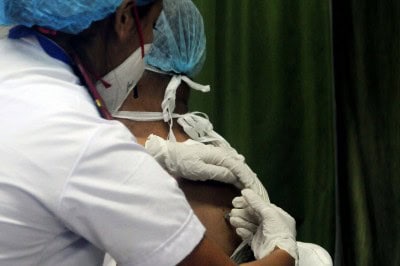 SC agrees to examine plea on Covid vaccine for legal sector
