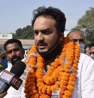 Siddiqui or Thakur, who will be the next Mumbai Youth Congress chief?