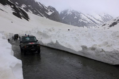 Srinagar-Leh road reopened after 58 days