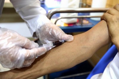 UAE records highest daily Covid-19 deaths