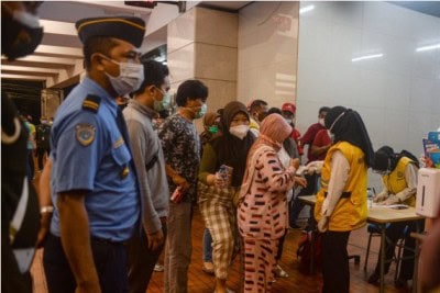 Cases with UK Covid variant found in Indonesia