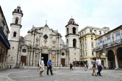 Cuba's daily Covid cases lowest in 3 weeks