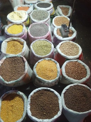 Dollar chana prices soar on bullish demand, globally weak stocks