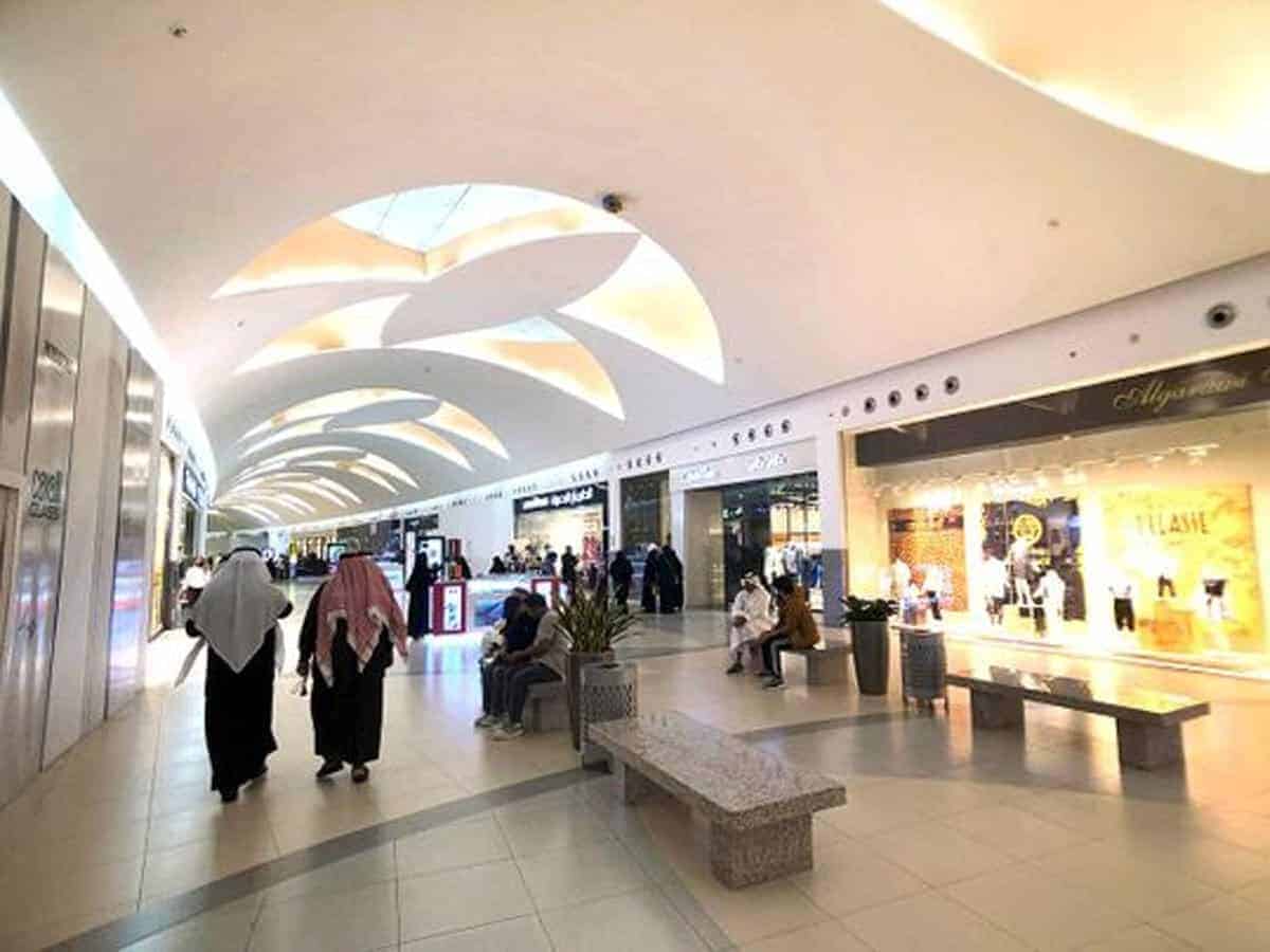 Saudi employers, employees expect salary increase this year: Hays survey