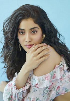 Janhvi Kapoor to have a working birthday
