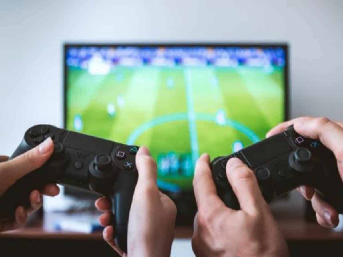 10 minutes of video gaming everyday may enhance esport skills: Study