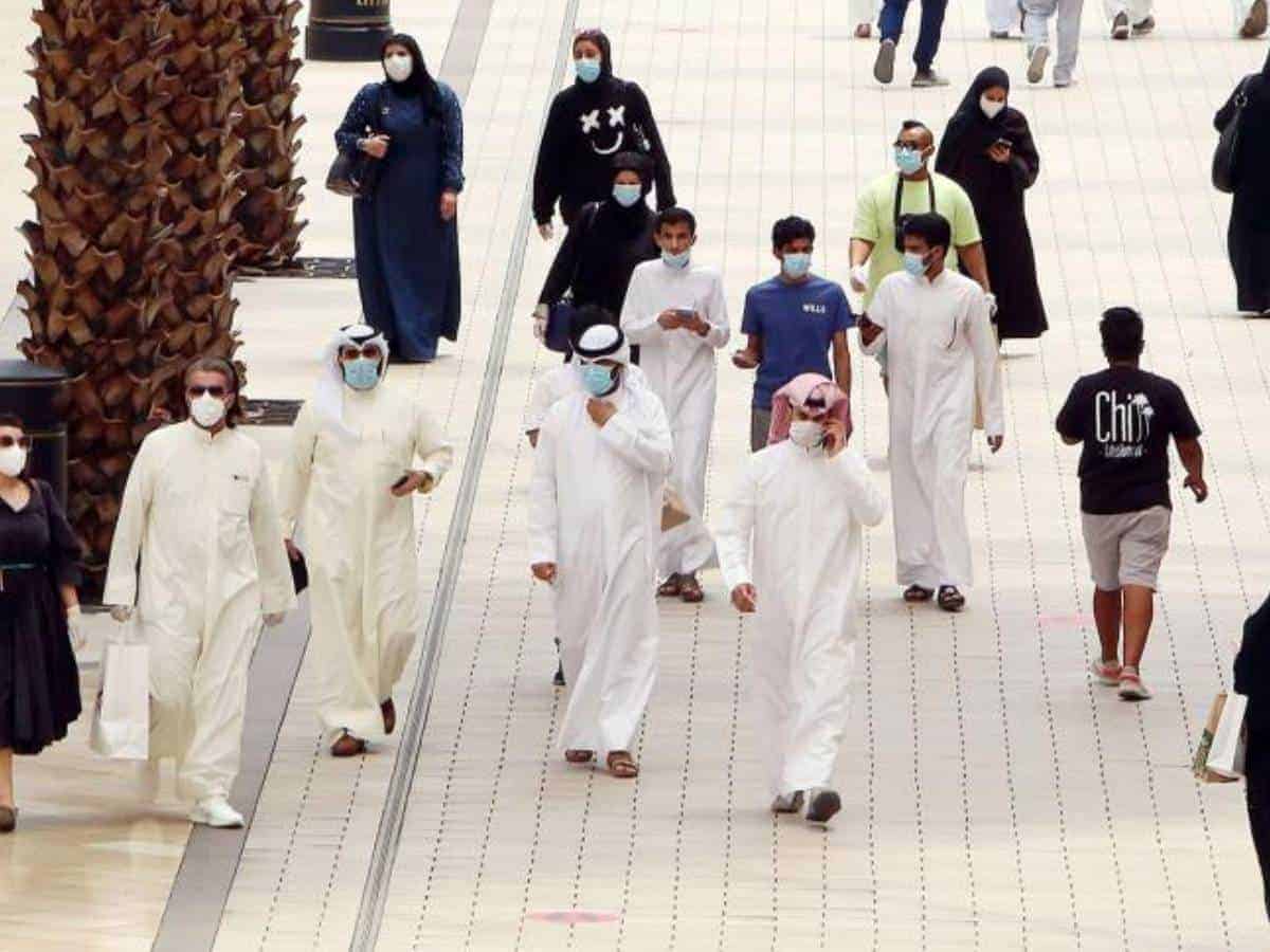 Kuwait: Residency permits of 20K expats scrapped during COVID-19