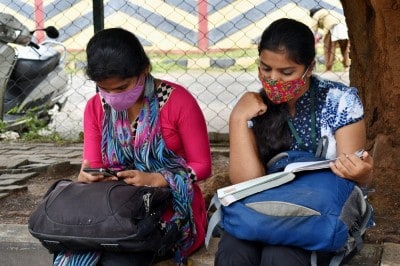 Now, NEET exam can be attempted in Hindi
