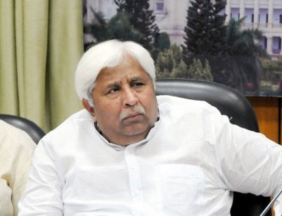 Screening panel asks Cong leaders in Kerala not to rush to Delhi
