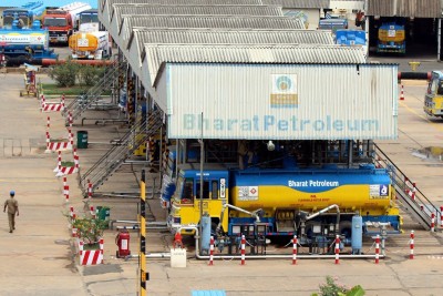 Shares of oil marketing cos plunge, BPCL down 5%
