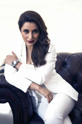 Tisca Chopra unveils cover of new book