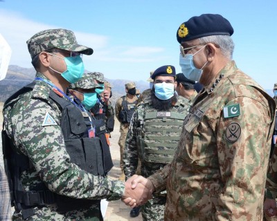 Vigilance pivotal to thwart hostile attempts to create chaos: Pak Army Chief
