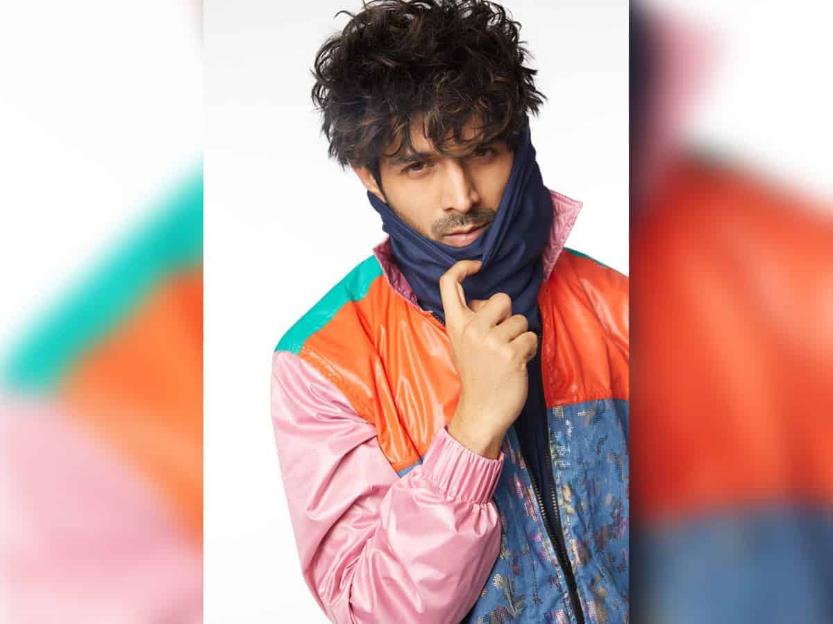 Kartik Aaryan reminds 'mask hai zaroori'