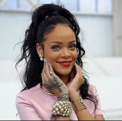 Man asks protester for her Instagram without realising it's Rihanna