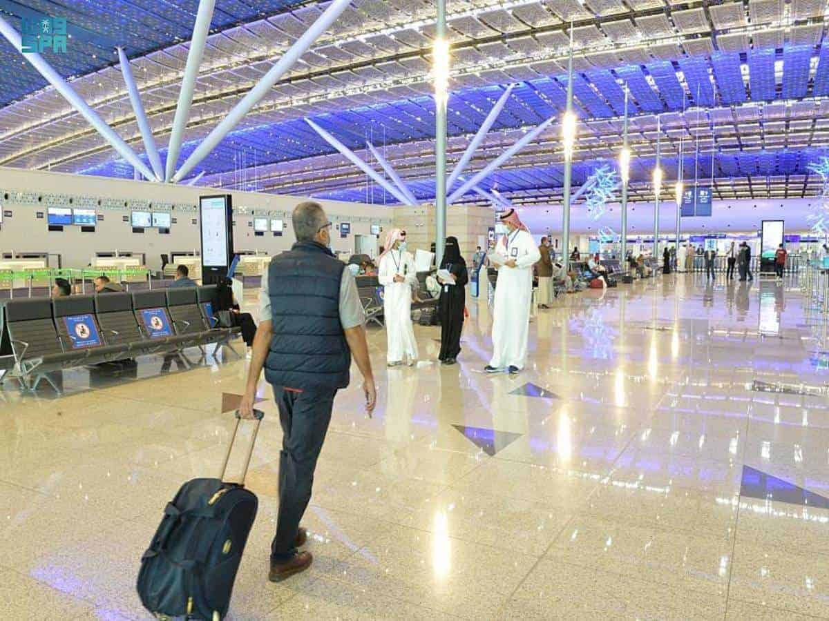 Israel to further ease entry restrictions for foreign tourists