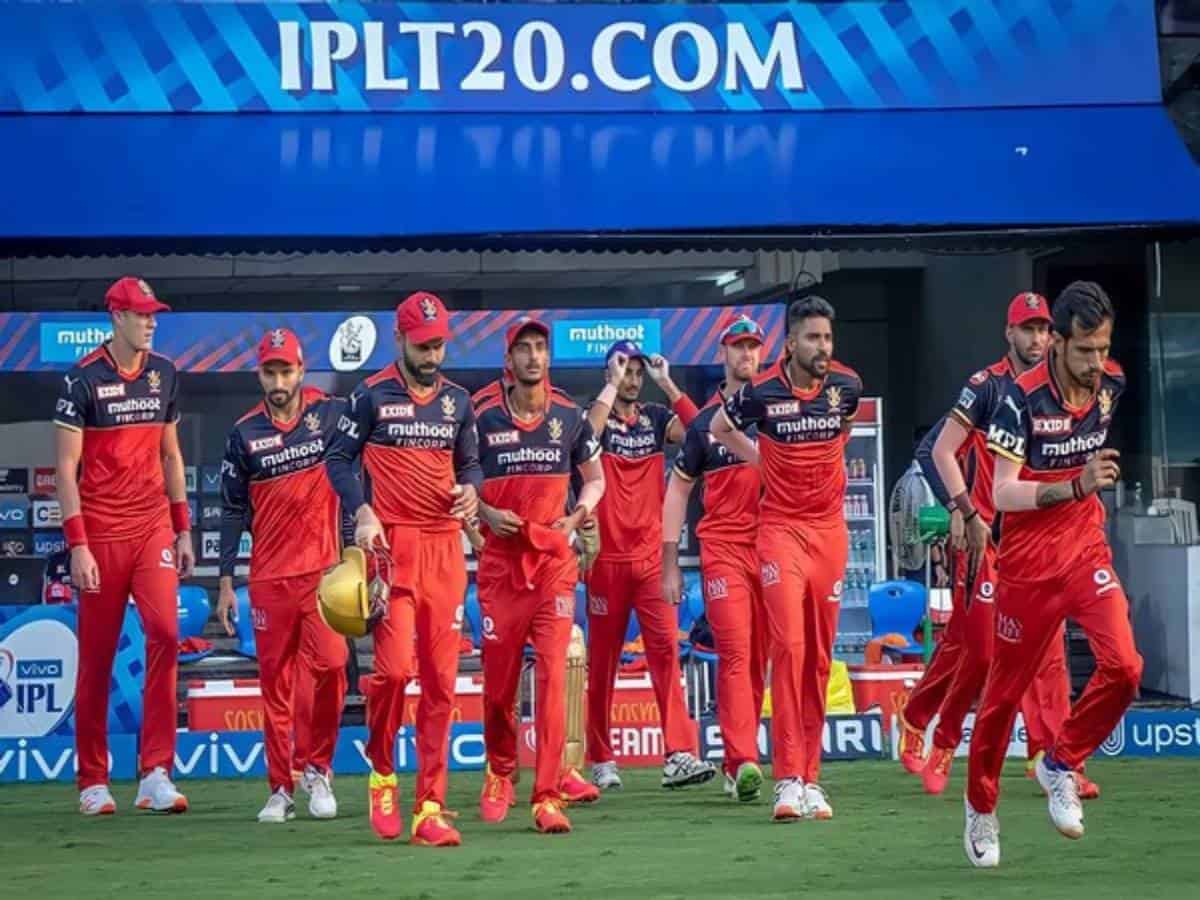 IPL 2021: Virat now feels comfortable about RCB's bowling department, says Pietersen