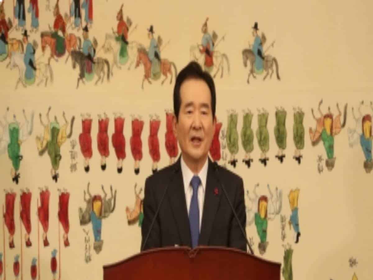 S.Korea to adopt vaccine passport: PM