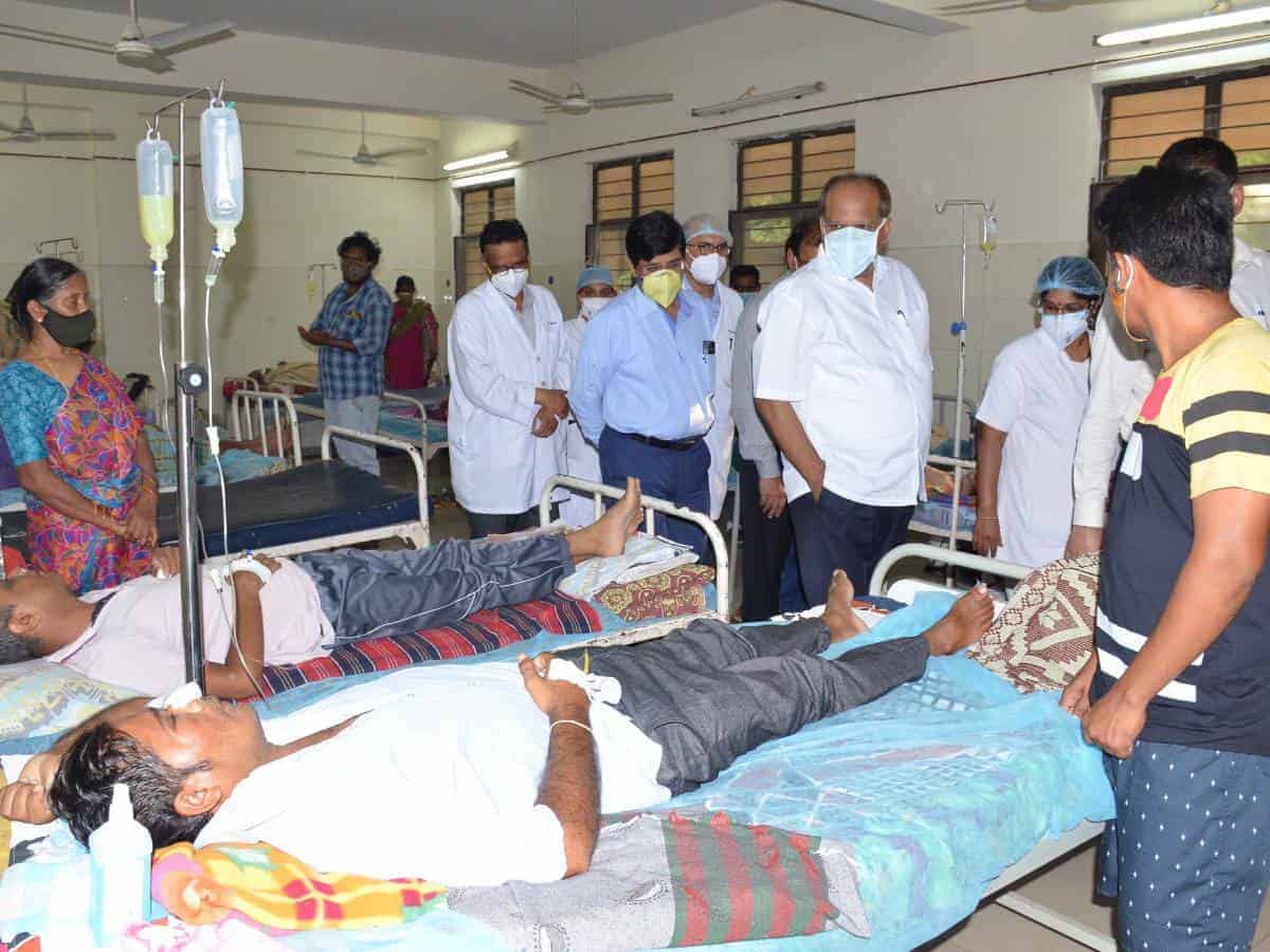 TS CS Somesh Kumar visits Black Fungus patients at ENT hospital