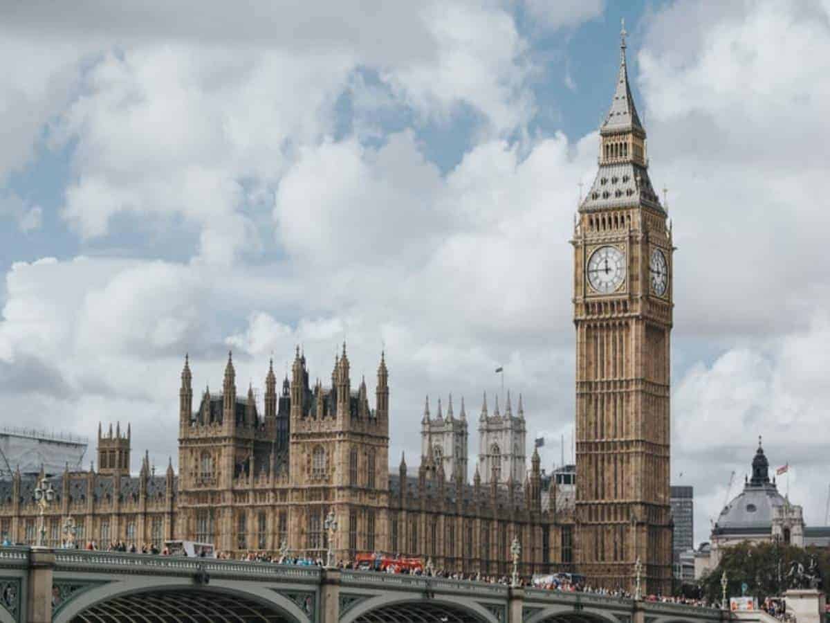 UK reports 3,424 cases of Indian COVID variant